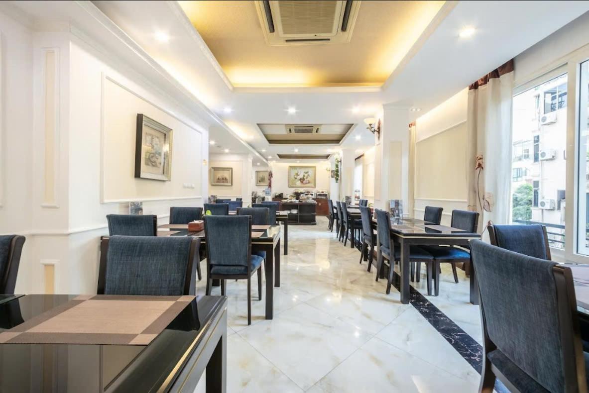 A25 Hotel - 15 Tran Quoc Toan Hanoi Buitenkant foto