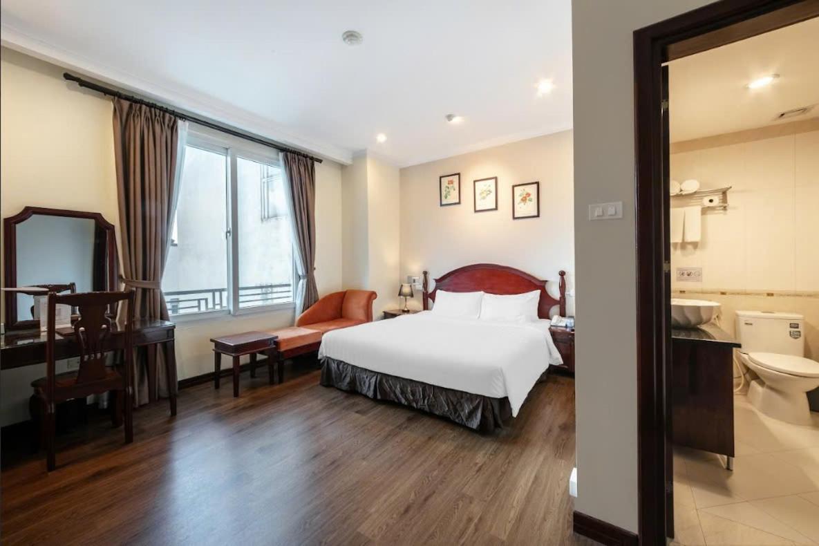 A25 Hotel - 15 Tran Quoc Toan Hanoi Buitenkant foto