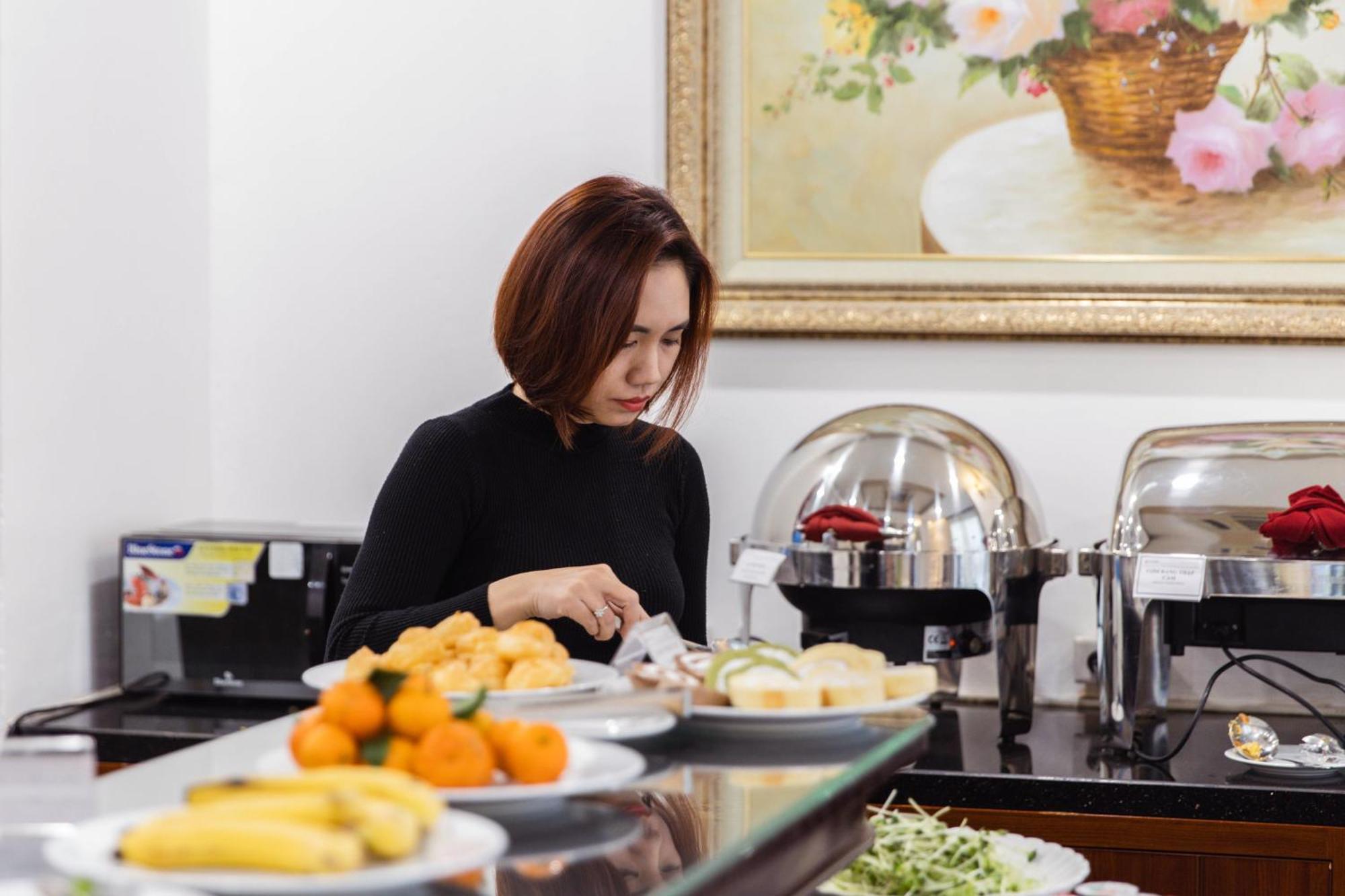 A25 Hotel - 15 Tran Quoc Toan Hanoi Buitenkant foto